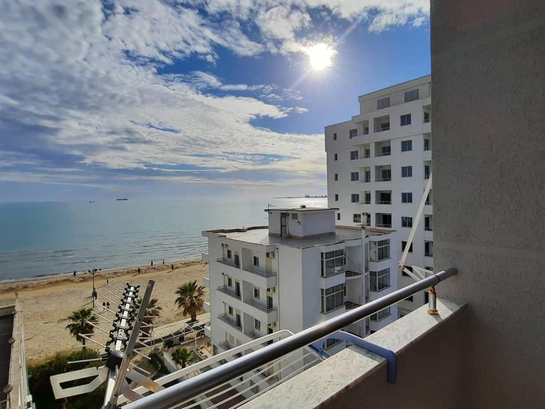 Seaside Apartment Best Durrës 外观 照片